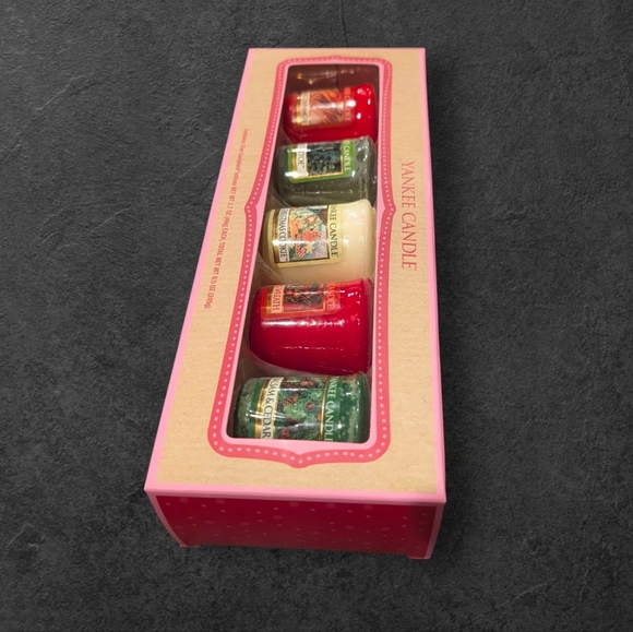 Yankee Candle Votive Gift Set - Picture 3 of 6